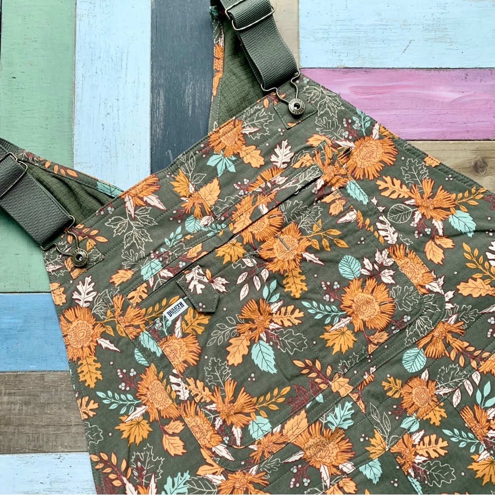 NWT Duluth XXL x31L Heirloom Gardening Lined Bib Overalls Loden Autumn Leaves